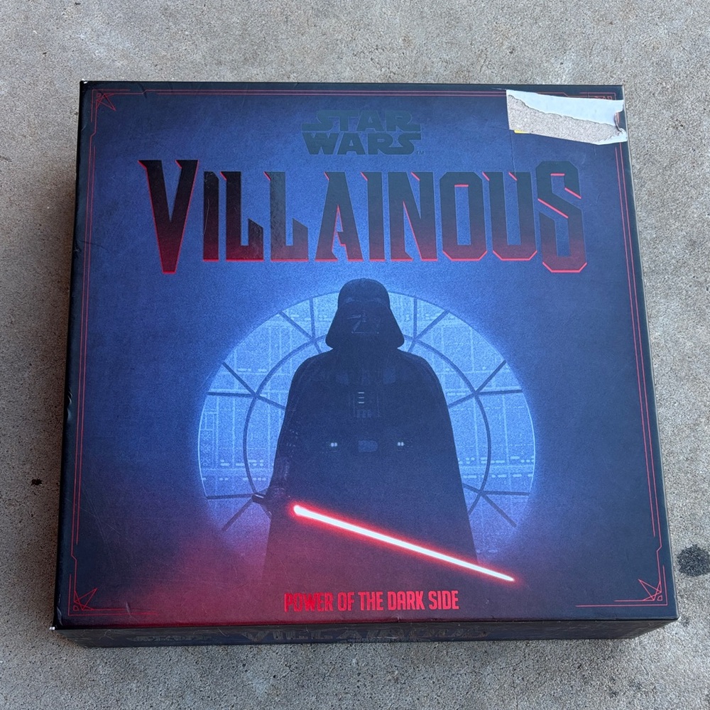 NIB Star Wars Villainous Board Game